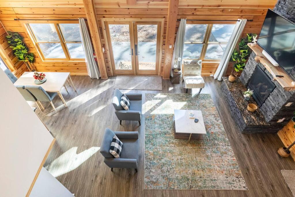 Modern Family Cabin Mins To Lake, Slopes & Hikes Big Bear City Buitenkant foto