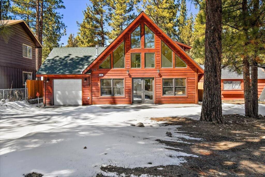 Modern Family Cabin Mins To Lake, Slopes & Hikes Big Bear City Buitenkant foto